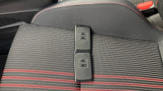 Renault Clio 1.6 E-TECH Hybrid 140 RS Line 5dr Auto Hybrid Hatchback